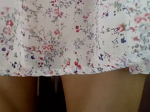 Snapshot of Hotty_kaira chatting on October 2025 05:45:02 PM Hotty kaira online show from October 2025 05:45:02 PM