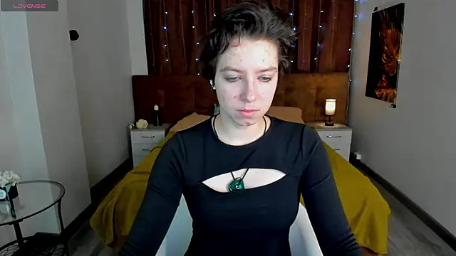 Sara Frayer online show from January 2026 12:49:02 AM