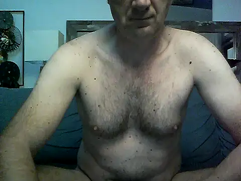 Snapshot of Vintermelon2 chatting on October 2025 05:41:02 AM Vintermelon2 online show from October 2025 05:41:02 AM