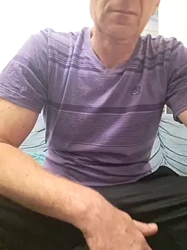 Snapshot of Vintermelon2 chatting on December 2025 10:57:02 AM Vintermelon2 online show from December 2025 10:57:02 AM