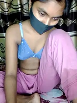 hottywife-03 online show from May 2026 02:00:01 PM