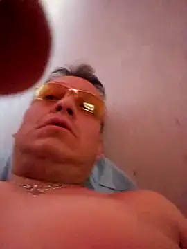 Snapshot of Fran-The-Smooth-One chatting on April 2026 03:05:01 PM Fran-The-Smooth-One online show from April 2026 03:05:01 PM