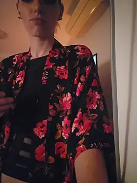 Snapshot of lonely_Cosplay_chick chatting on October 2025 01:18:01 PM lonely Cosplay chick online show from October 2025 01:18:01 PM