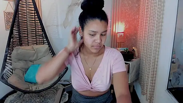 AriaVega online show from May 2026 11:49:01 AM