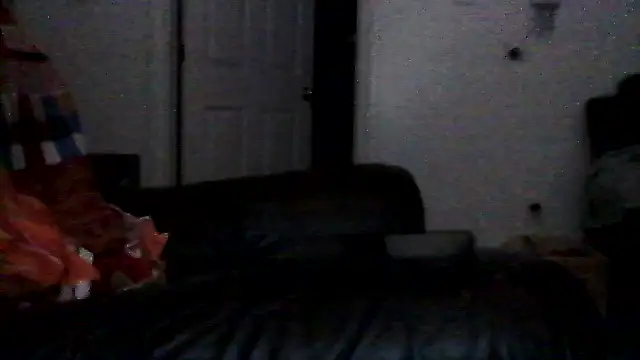 Snapshot of mcxxx87 chatting on October 2025 02:42:01 AM mcxxx87 online show from October 2025 02:42:01 AM