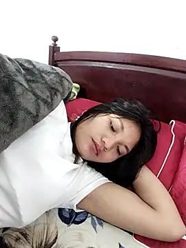 Snapshot of Mit-thi123 chatting on November 2025 01:27:01 AM Mit-thi123 online show from November 2025 01:27:01 AM