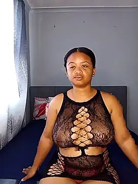 Snapshot of Sultrytits6 chatting on April 2026 10:26:01 AM Sultrytits6 online show from April 2026 10:26:01 AM