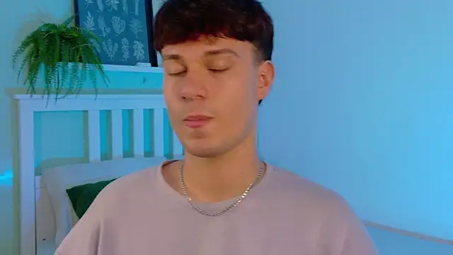 Snapshot of LiamThunder05_ chatting on October 2025 07:37:01 PM LiamThunder05 online show from October 2025 07:37:01 PM