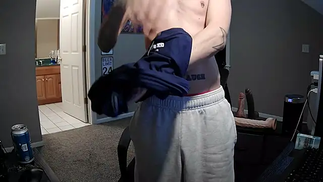 Michigan9000 online show from November 2025 02:55:02 AM