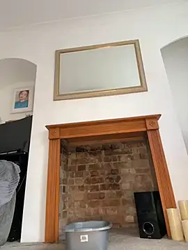 Snapshot of MimiMaee chatting on November 2025 12:26:01 PM MimiMaee online show from November 2025 12:26:01 PM