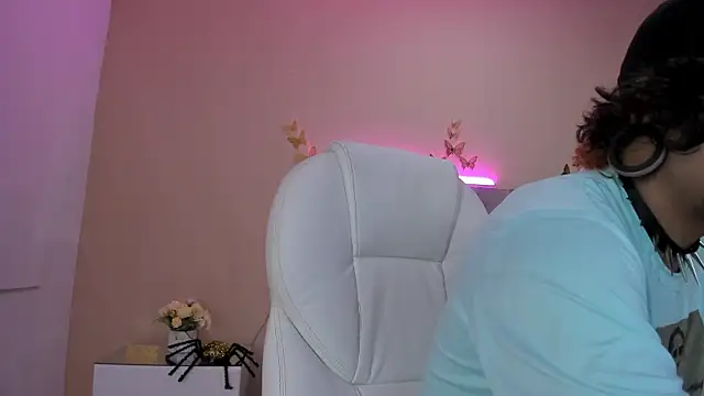 Kaoz 23  online show from October 2025 01:01:01 PM