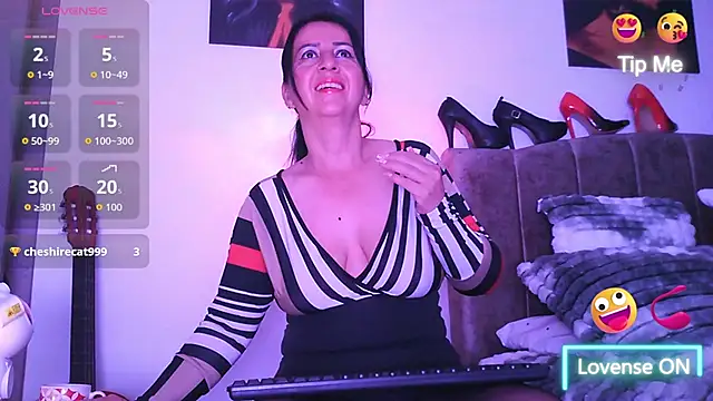 Snapshot of Agathabrunner chatting on October 2025 09:46:02 AM Agathabrunner online show from October 2025 09:46:02 AM