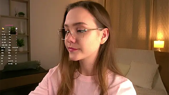 SweetSaraPie online show from February 2026 06:04:01 PM