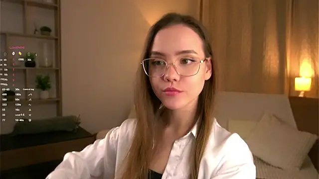 SweetSaraPie online show from March 2026 06:10:01 PM