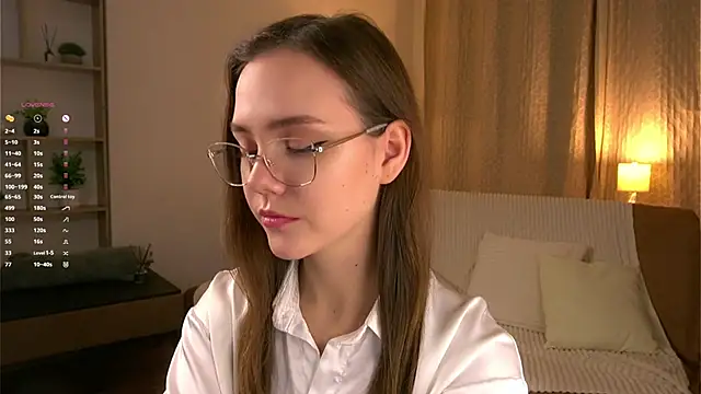 SweetSaraPie online show from March 2026 06:11:02 PM