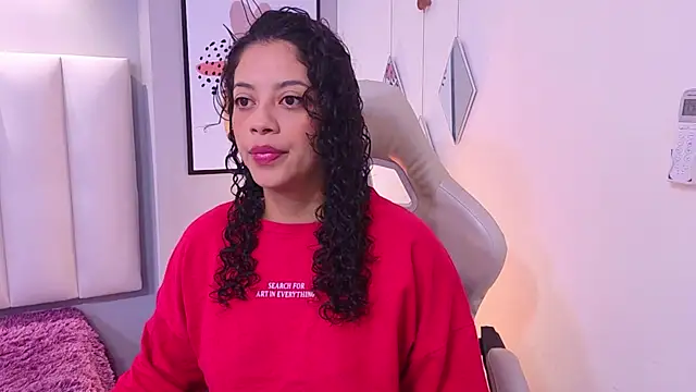 CamilaLevy online show from June 2026 12:10:02 PM