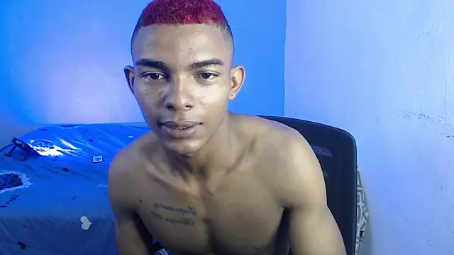 Snapshot of Dominus_kane01 chatting on November 2025 06:40:01 PM Dominus kane01 online show from November 2025 06:40:01 PM