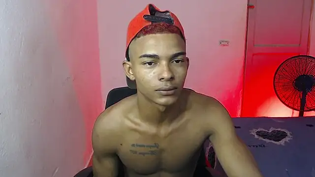 Snapshot of Dominus_kane01 chatting on November 2025 06:56:02 PM Dominus kane01 online show from November 2025 06:56:02 PM