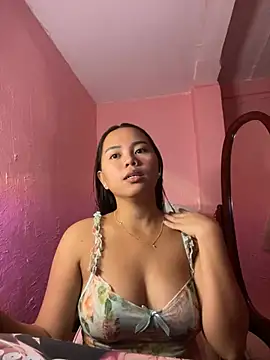 Funtasee Andi online show from May 2026 08:13:02 PM