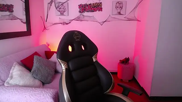 Snapshot of Andy_Eagleton_20_ chatting on October 2025 02:26:02 AM Andy Eagleton 20 online show from October 2025 02:26:02 AM