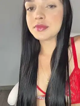 Snapshot of catalina_garciaa chatting on December 2025 07:21:01 PM catalina garciaa online show from December 2025 07:21:01 PM