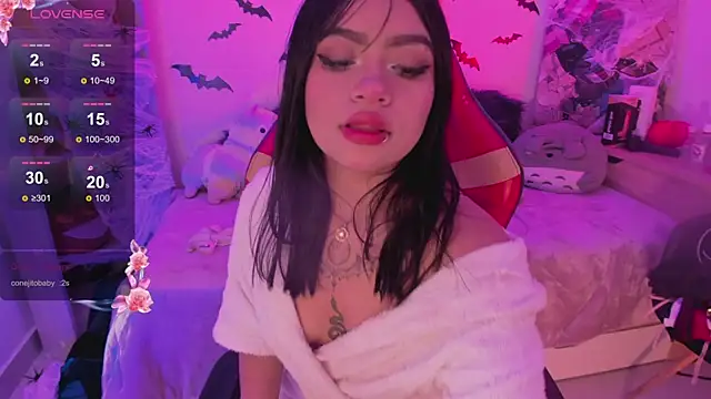 Snapshot of emma_soffia chatting on October 2025 02:13:02 PM emma soffia online show from October 2025 02:13:02 PM