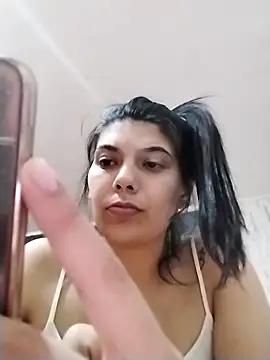 Snapshot of violetapvyo03 chatting on October 2025 11:13:02 PM violetapvyo03 online show from October 2025 11:13:02 PM