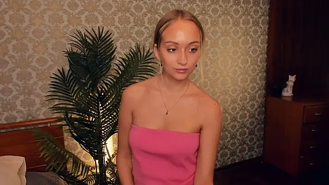 Snapshot of MikeDreese chatting on November 2025 09:22:02 AM MikeDreese online show from November 2025 09:22:02 AM