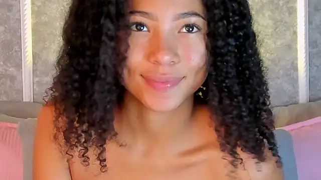 Snapshot of _victoriaa__lois chatting on November 2025 11:39:02 PM victoriaa lois online show from November 2025 11:39:02 PM