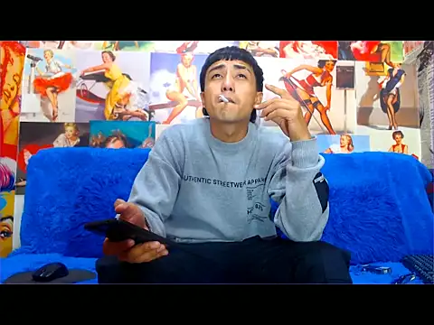 Snapshot of dazo_vnzl12 chatting on October 2025 12:11:02 AM dazo vnzl12 online show from October 2025 12:11:02 AM