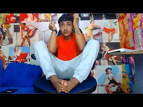 Snapshot of dazo_vnzl12 chatting on December 2025 05:42:02 PM dazo vnzl12 online show from December 2025 05:42:02 PM