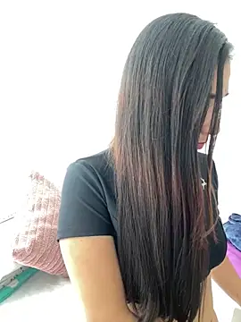 Snapshot of SabrinaEvanss_ chatting on October 2025 04:19:01 PM SabrinaEvanss online show from October 2025 04:19:01 PM