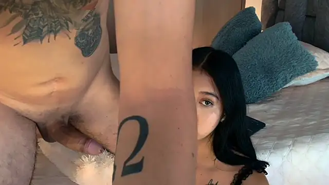 steiisy599 online show from April 2026 03:35:02 PM