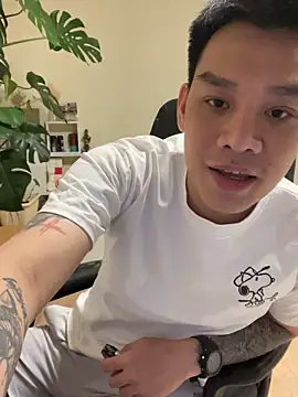 Snapshot of latava chatting on November 2025 03:25:02 PM latava online show from November 2025 03:25:02 PM