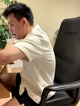 Snapshot of latava chatting on November 2025 03:34:01 PM latava online show from November 2025 03:34:01 PM