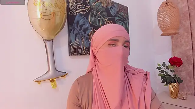  alishaa c online show from October 2025 08:02:02 PM