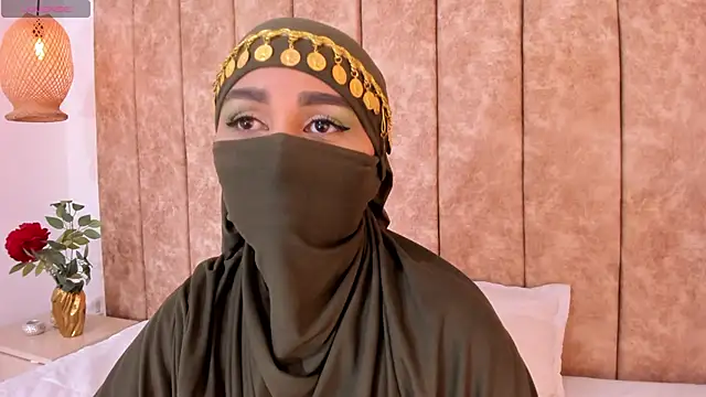  alishaa c online show from November 2025 03:16:02 AM