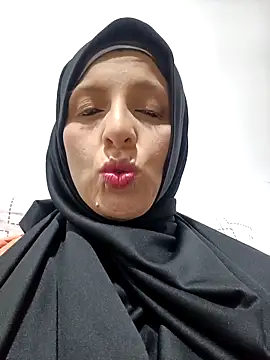 Snapshot of Aafsha_ chatting on November 2025 09:24:01 AM Aafsha online show from November 2025 09:24:01 AM