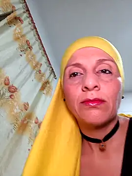 Snapshot of Aafsha_ chatting on May 2026 04:58:02 PM Aafsha online show from May 2026 04:58:02 PM