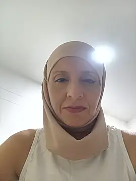 Snapshot of Aafsha_ chatting on June 2026 01:35:02 PM Aafsha online show from June 2026 01:35:02 PM