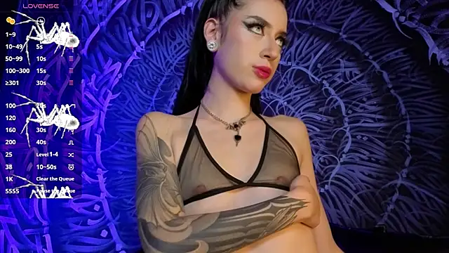 Snapshot of dahlia_darkwood chatting on November 2025 10:14:01 PM dahlia darkwood online show from November 2025 10:14:01 PM