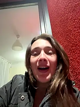 Snapshot of MayaVonDe chatting on November 2025 03:49:01 PM MayaVonDe online show from November 2025 03:49:01 PM