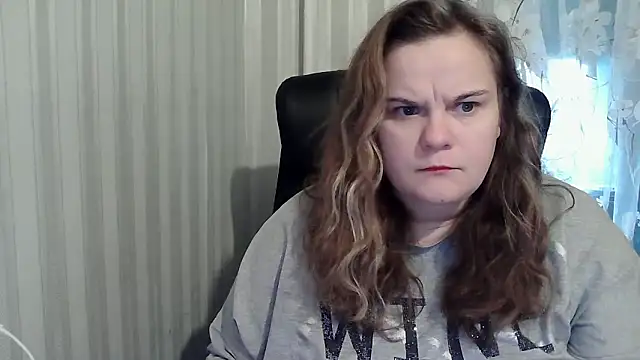 Snapshot of HarmonyKarera chatting on October 2025 07:51:02 AM HarmonyKarera online show from October 2025 07:51:02 AM