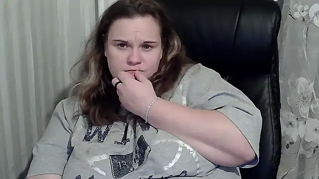 Snapshot of HarmonyKarera chatting on October 2025 07:56:02 PM HarmonyKarera online show from October 2025 07:56:02 PM