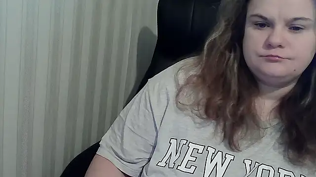 Snapshot of HarmonyKarera chatting on November 2025 09:08:02 AM HarmonyKarera online show from November 2025 09:08:02 AM