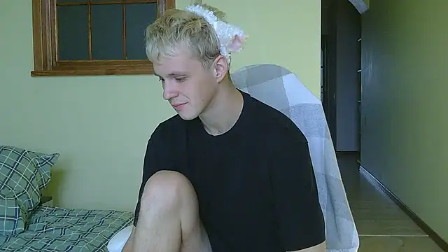  Timmy Boy  online show from October 2025 06:47:01 AM