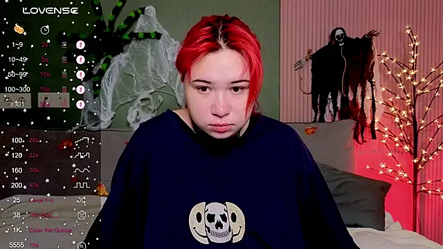 Klee Love online show from October 2025 04:13:01 AM