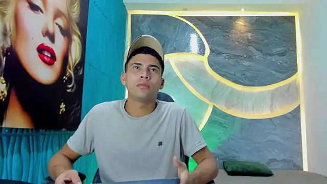 Play boys Hot2 online show from October 2025 12:33:01 PM