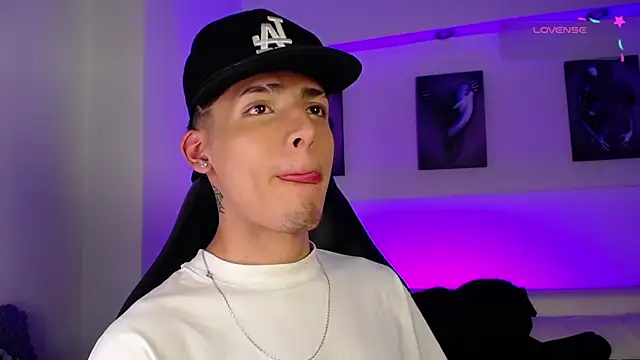 MateoMitchell online show from February 2026 08:45:01 PM