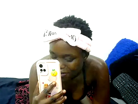 Snapshot of DarkLaddy chatting on October 2025 09:54:02 AM DarkLaddy online show from October 2025 09:54:02 AM